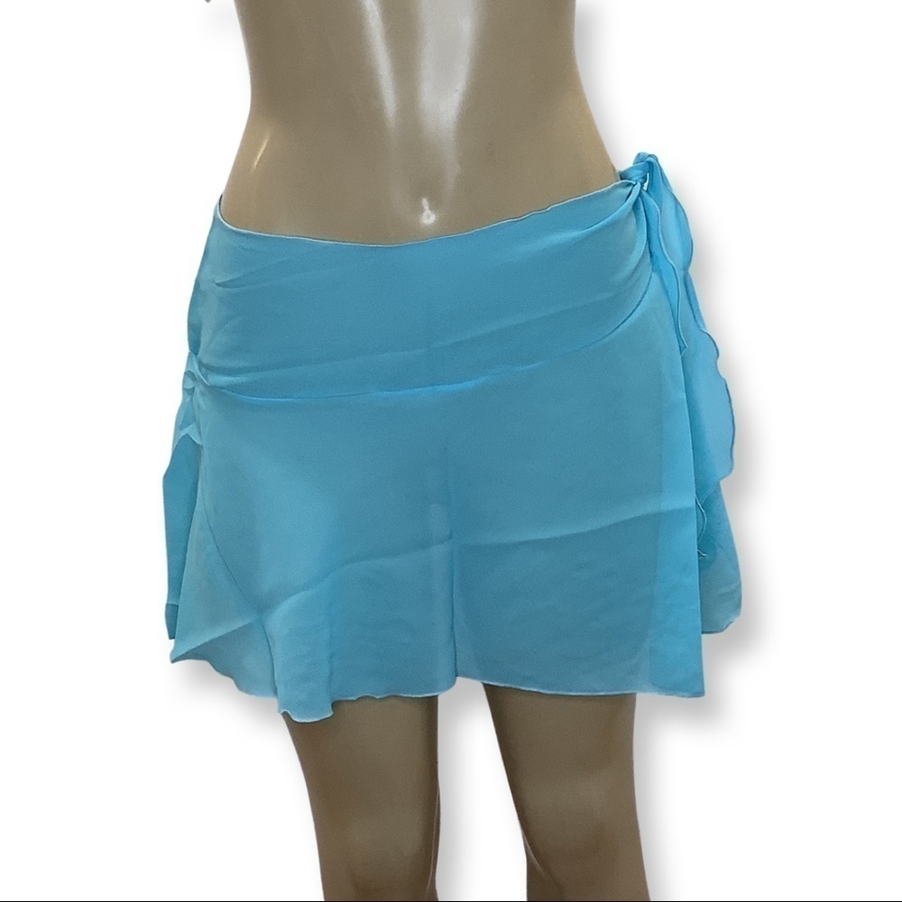 Zuliana Size Medium Solid Color Lettuce Trim Tie Sarong, New With Tags.